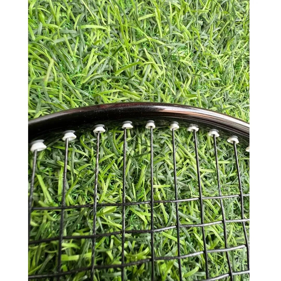 Eminent Pro 6070 Badminton Racket